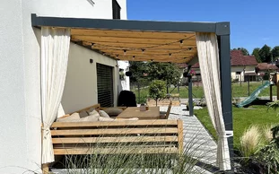 Hliníková pergola PTC PLUS v dekore dreva