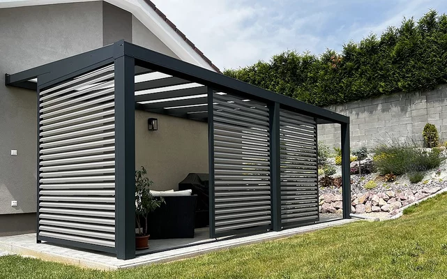 Pergola a posuvné tienenie