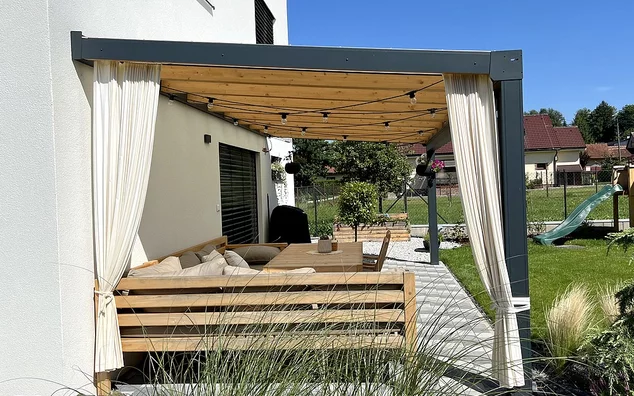 pergola kotvená k stene domu pergola kotvená k stene domu