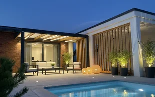 Pergola na mieru k bazénu