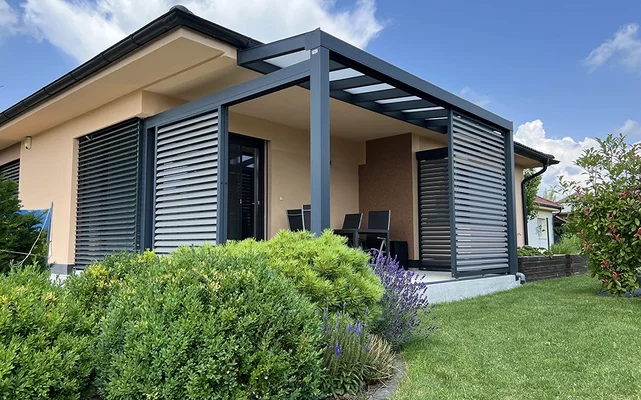 pergola s bočným tienením 1