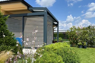 pergola s posuvnými lamelami 2 pergola s posuvnými lamelami 2